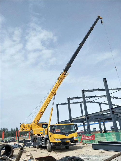 安阳县超高层建筑钢结构吊装案例